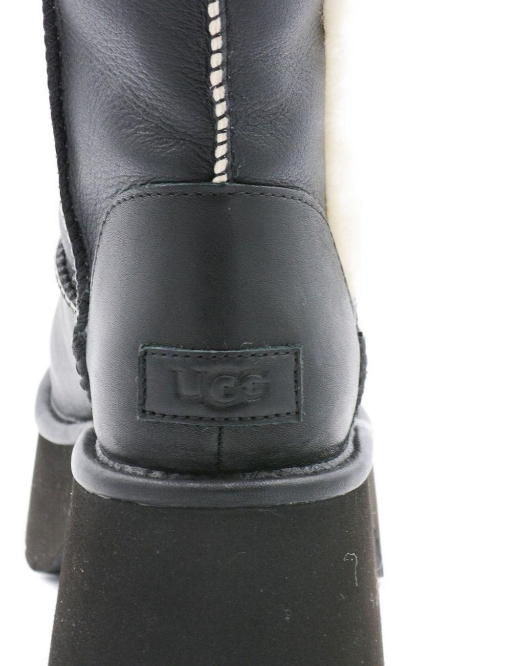 Ugg Black Esmee Lederstiefel