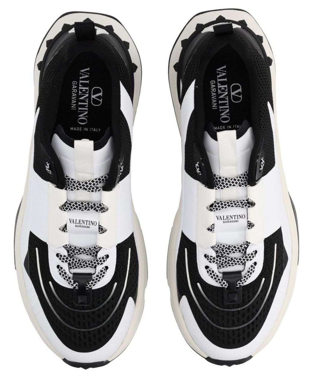 Valentino Garavani Black Leather Low-Top Sneakers for men