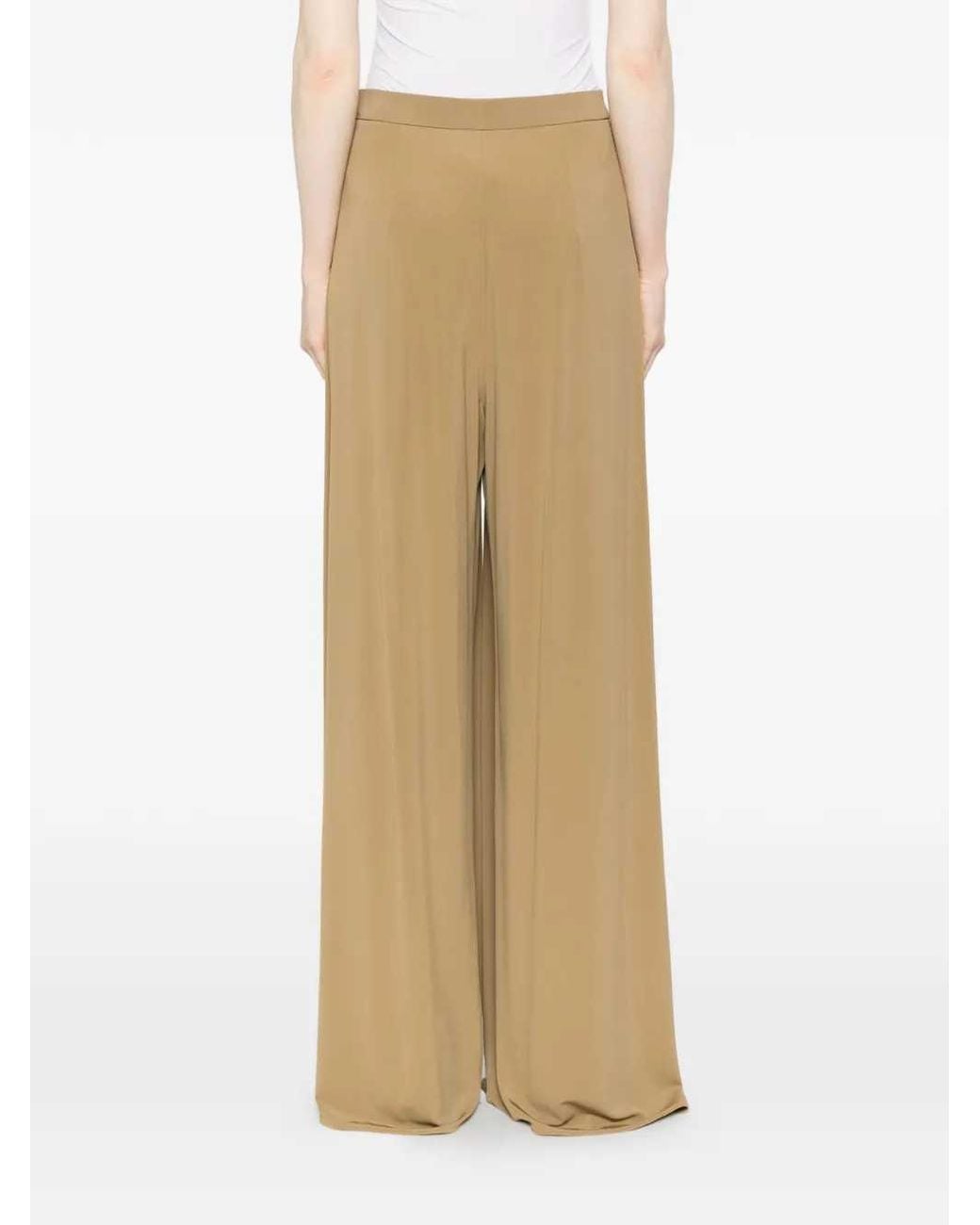 Max Mara Geplooide Bermudashort in het Natural