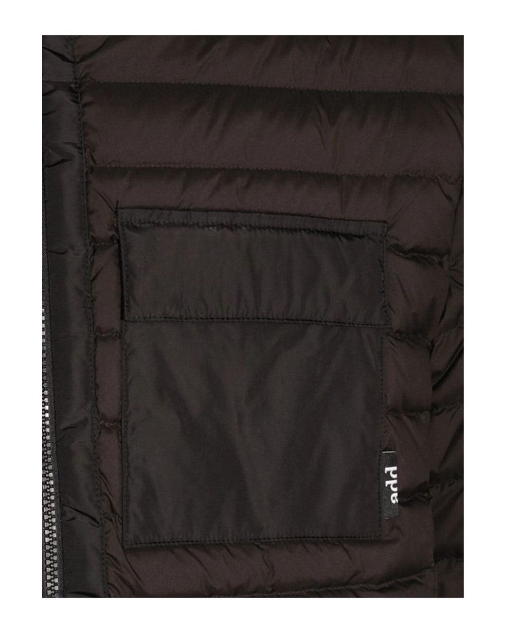 Ajouter du noir Add en coloris Black
