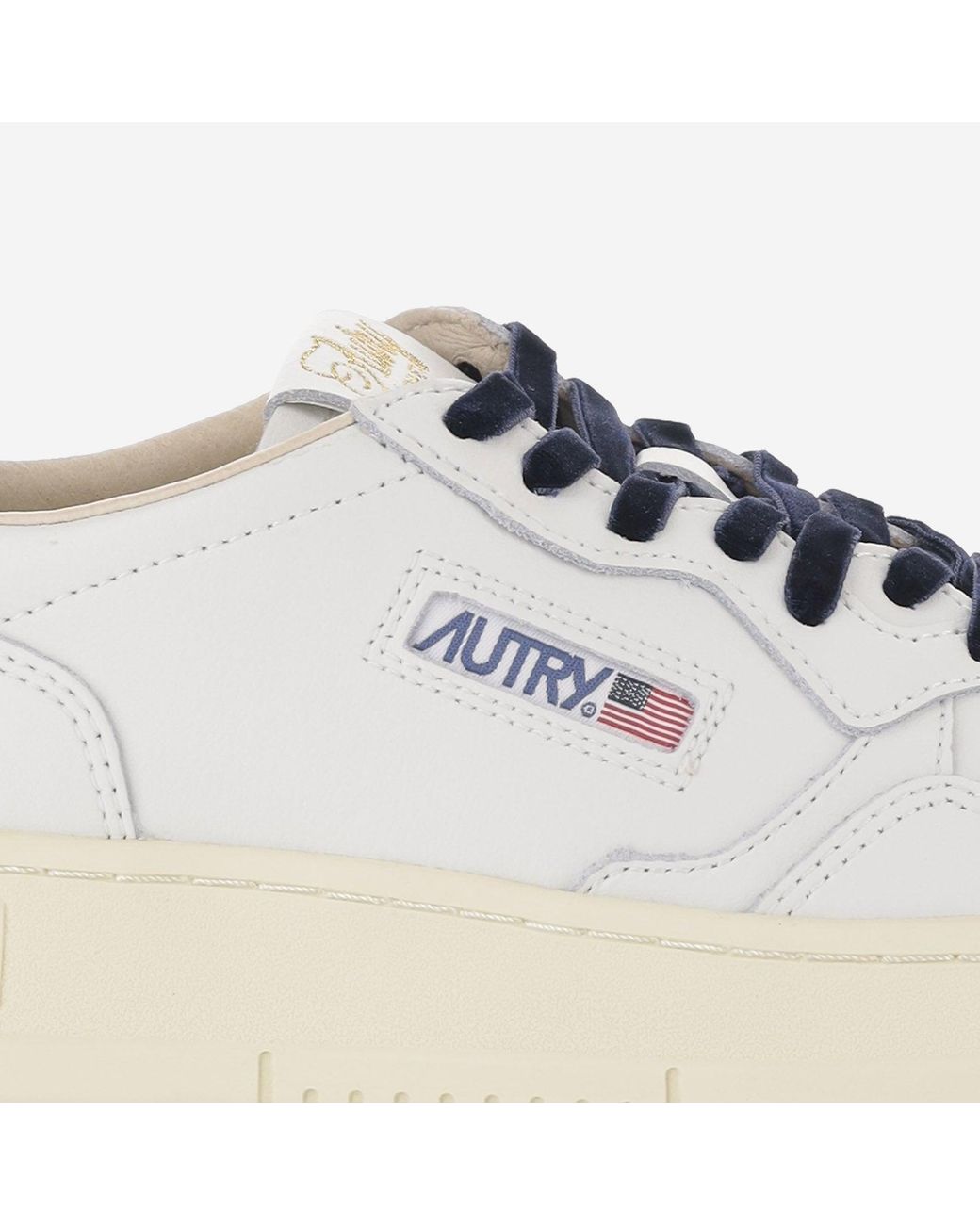 Autry White Medalist Low Leather Sneakers With Velvet Lacing