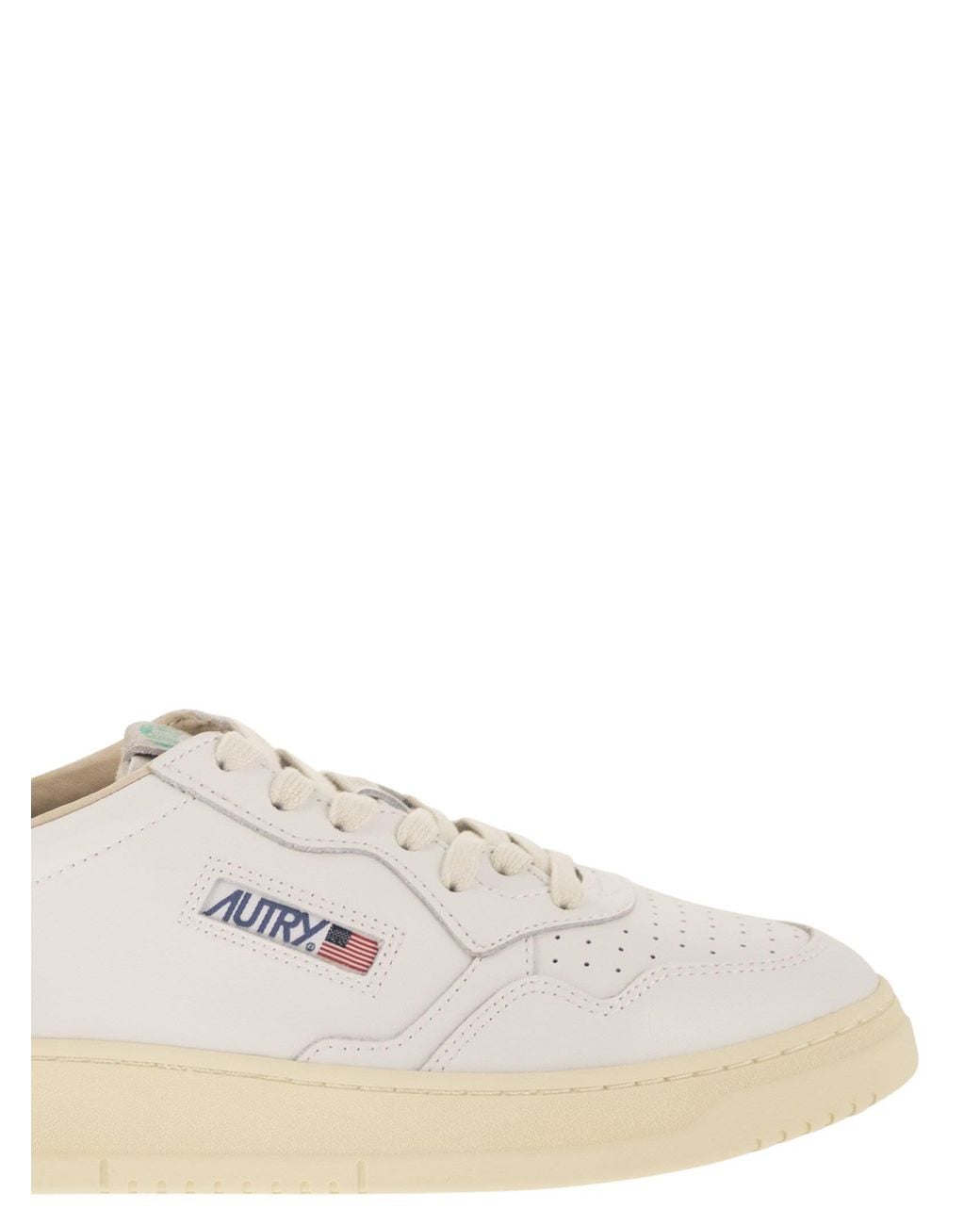 Autry White Medalist Low Leather Trainers With Suede Details