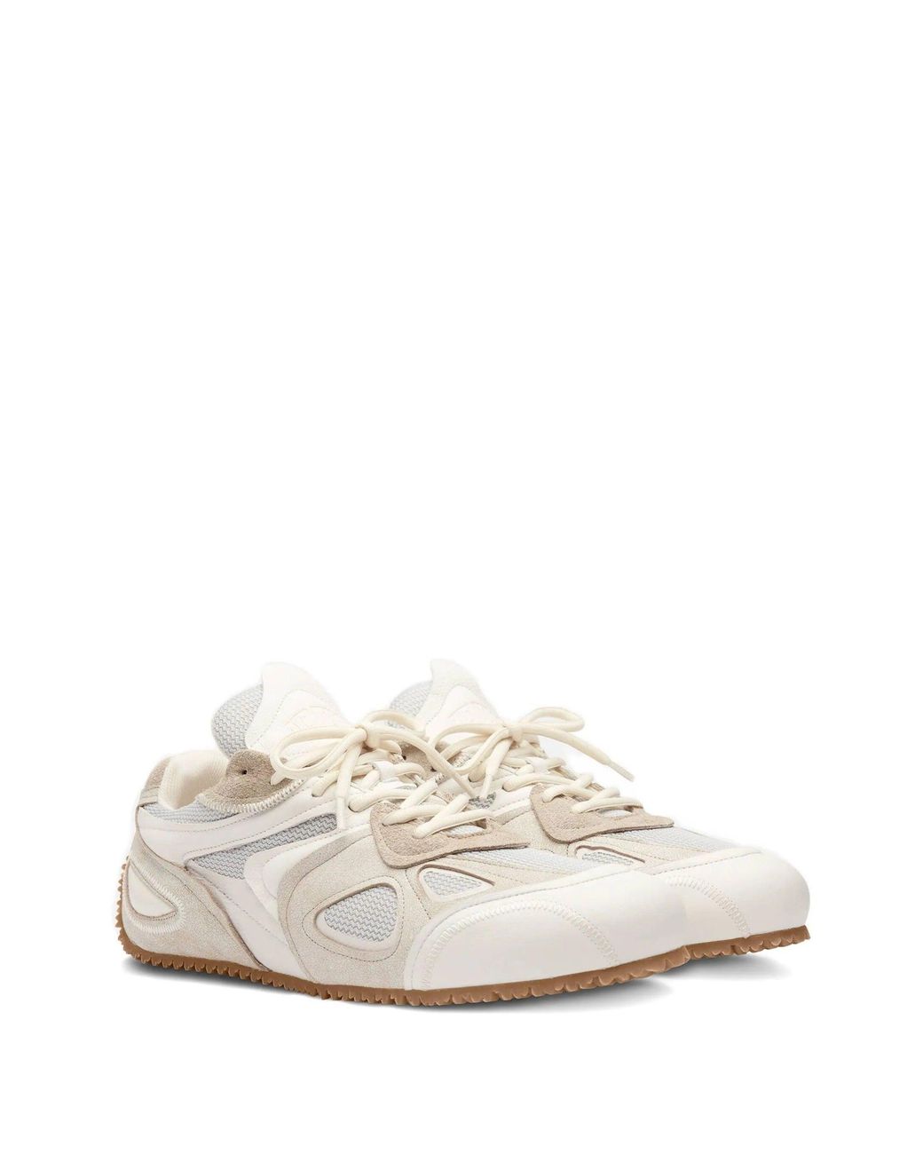 Axel a diffusé Slow Runner Axel Arigato en coloris White