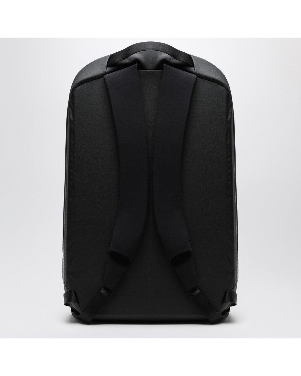 ARC’TERYX Nomin Pack Arc'teryx Veilance Nomin Pack Review | Pack Hacker