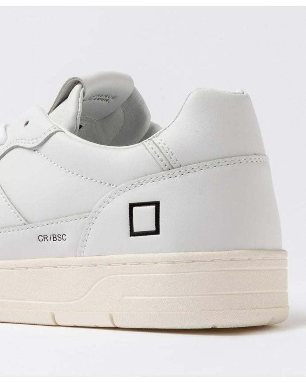 DATE. Cour 2.0 de base Date en coloris White