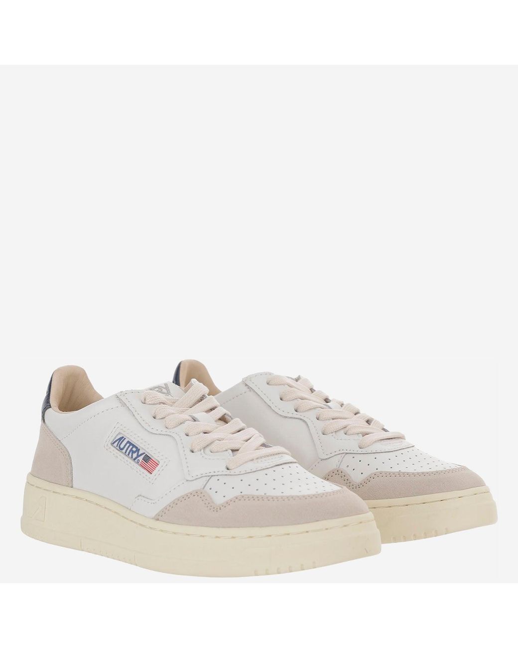 Autry White Medalist Low Sneakers