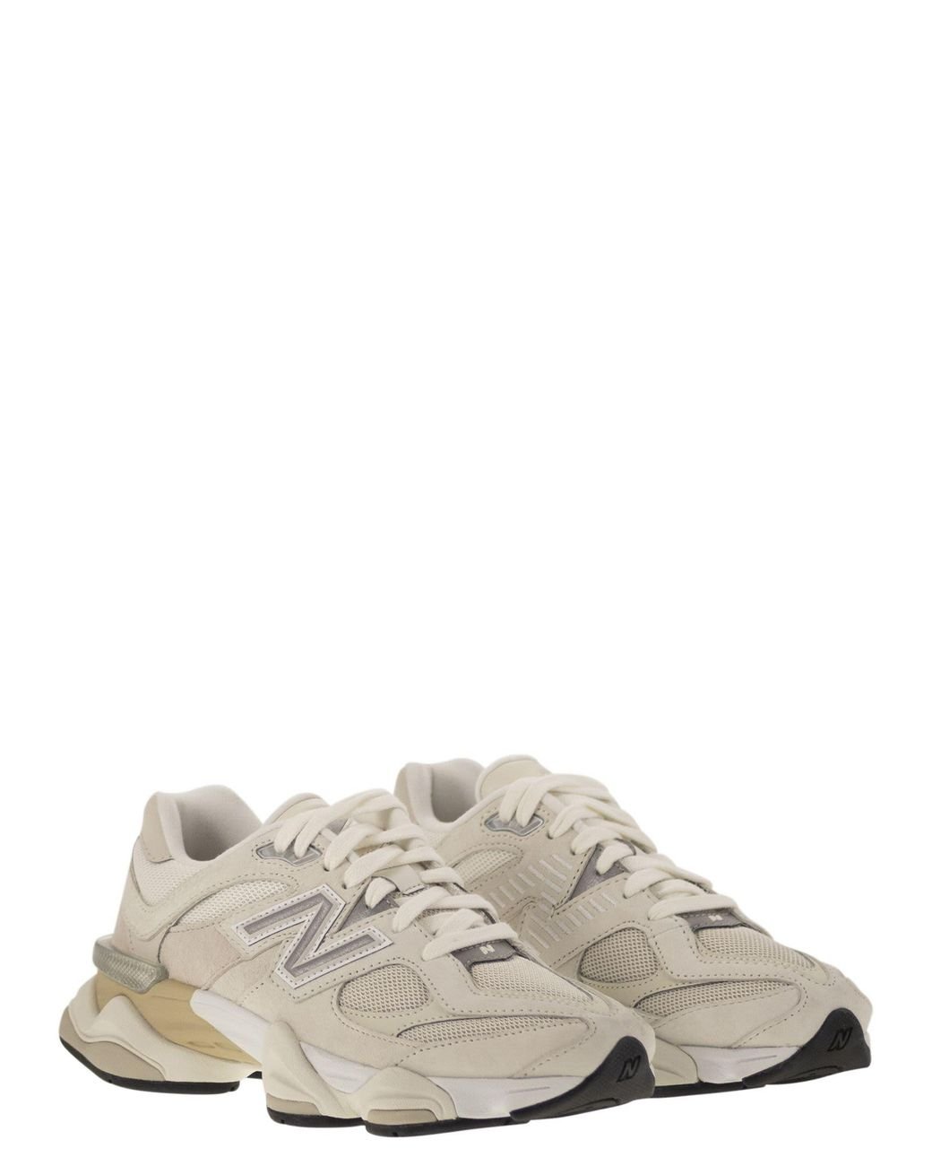 New Balance White 9060