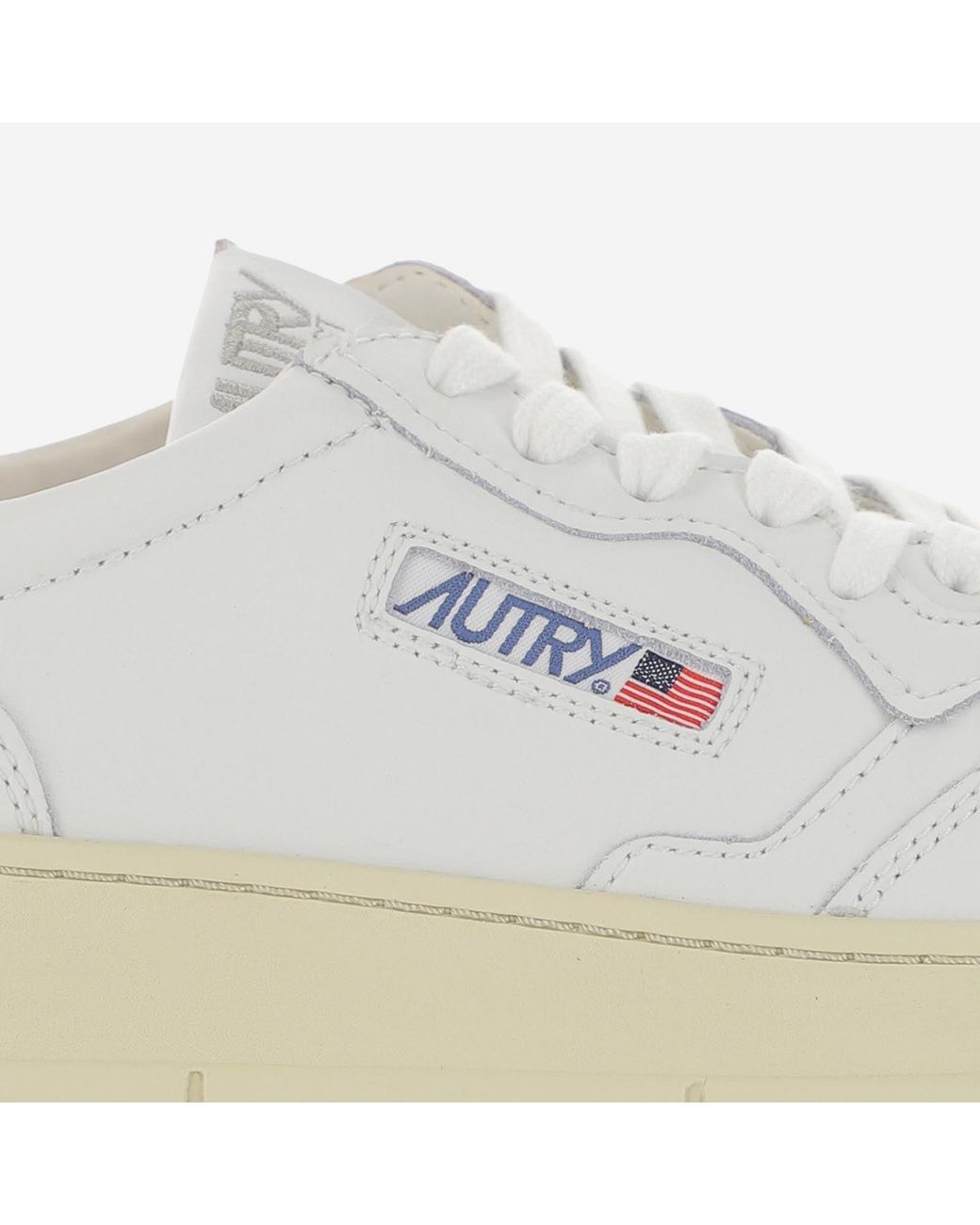 Autry White Medalist Low for men