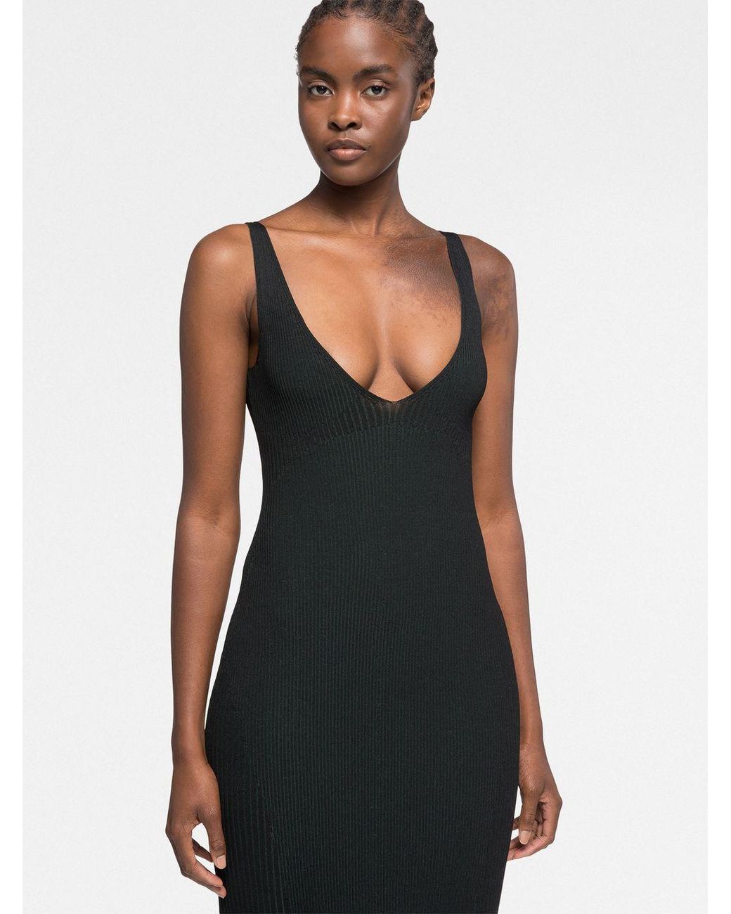Az Factory By Ester Manas Black V-neck Short Dress