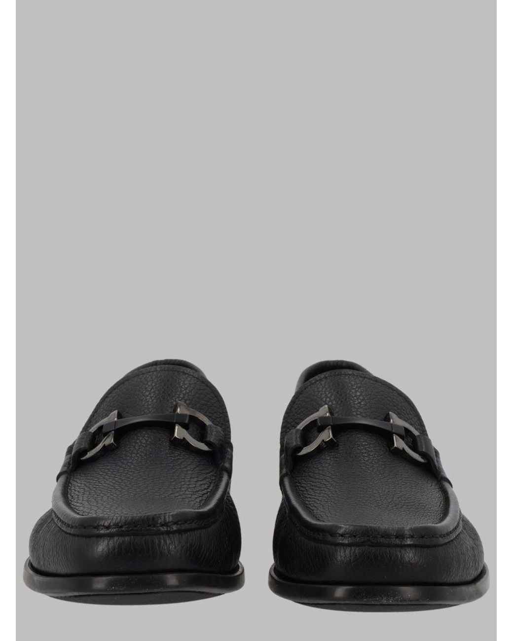 Ferragamo Black Mocassino "Grandioso" Con Ornamento Gancini