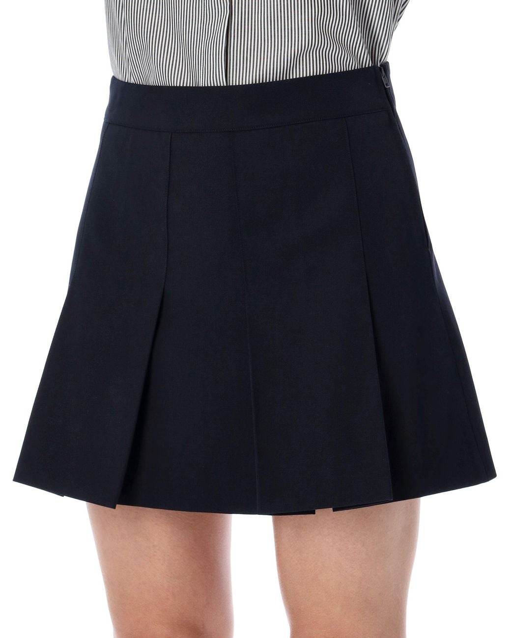 Jupes Bleu A.P.C. en coloris Black