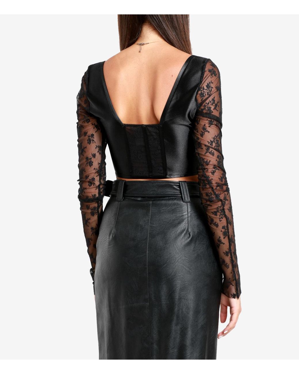Aniye By Black Top