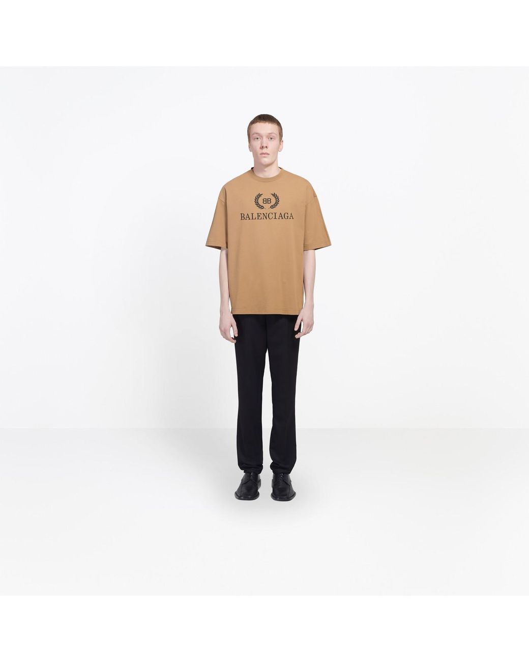 Balenciaga beige best sale t shirt