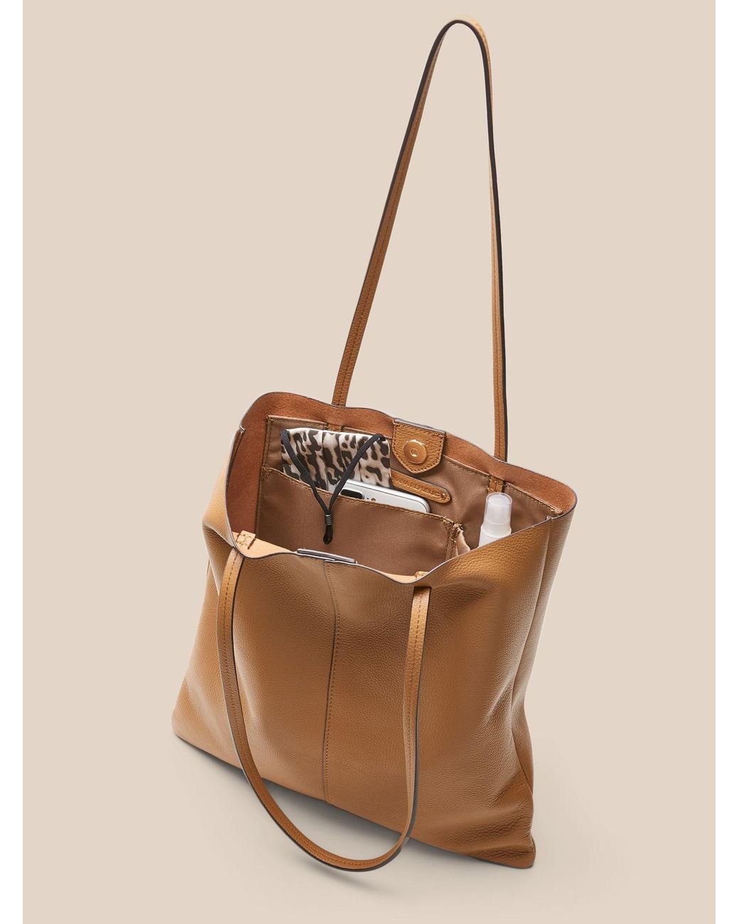 nike effortless tote