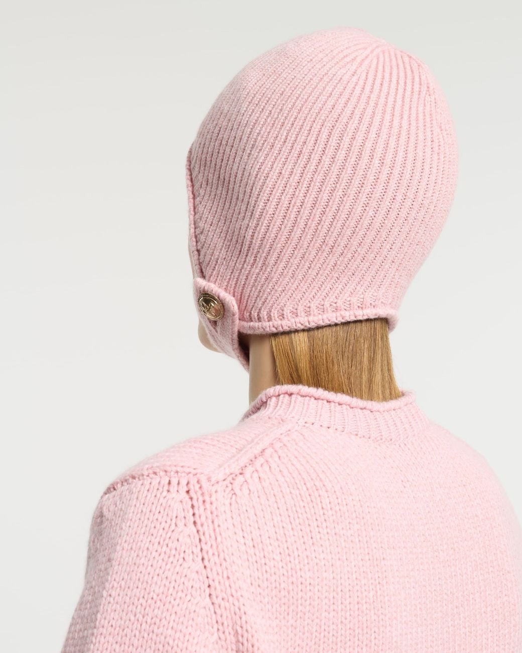Barrie Pink Cashmere Bonnet