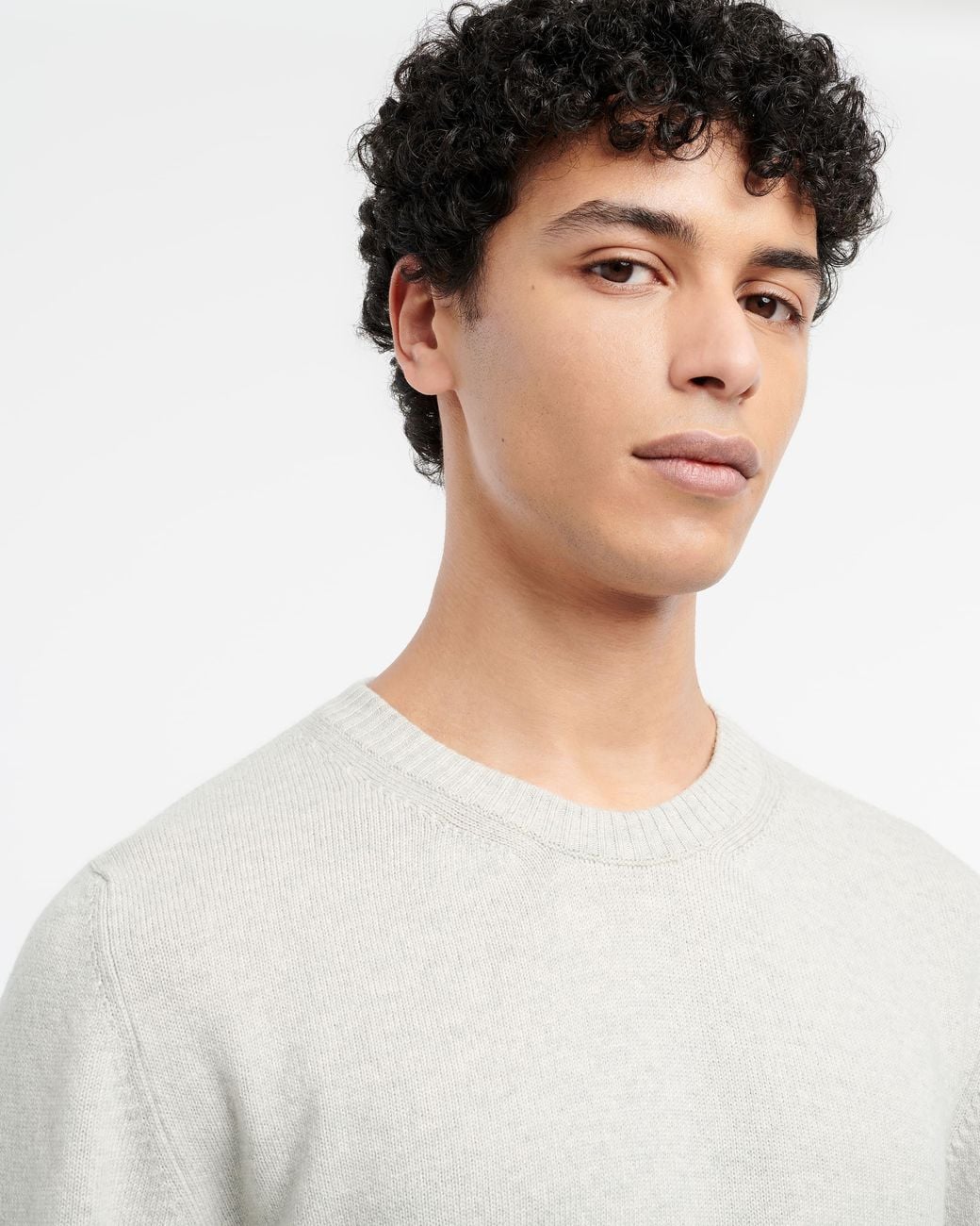 Barrie Gray Round-neck Pullover for men