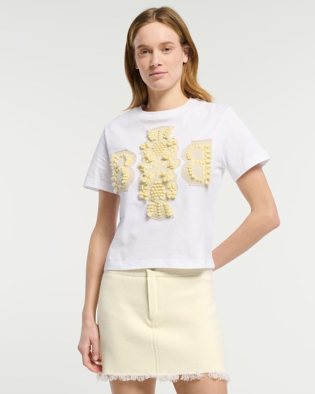 Barrie White Cropped T-Shirt With Logo Cashmere Patch