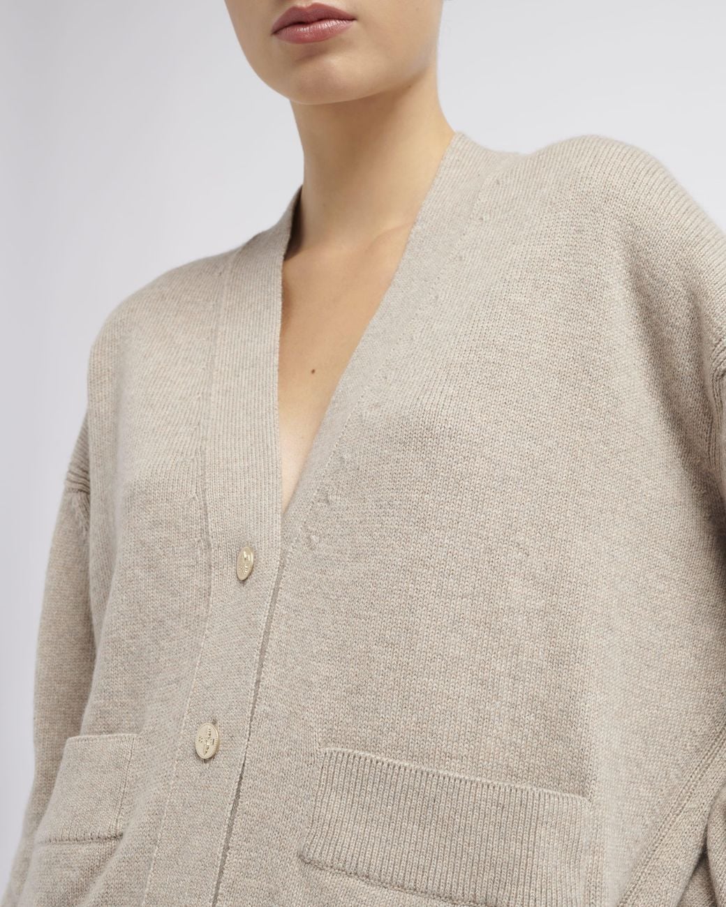Barrie Natural Iconic Cashmere Cardigan