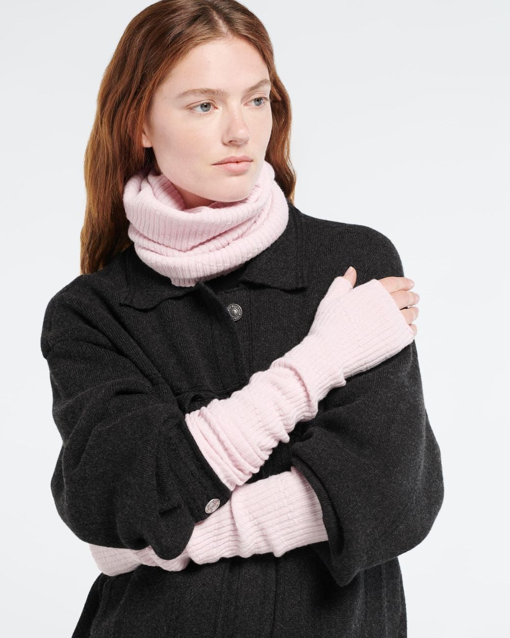 Barrie Pink Long Cashmere Fingerless Gloves