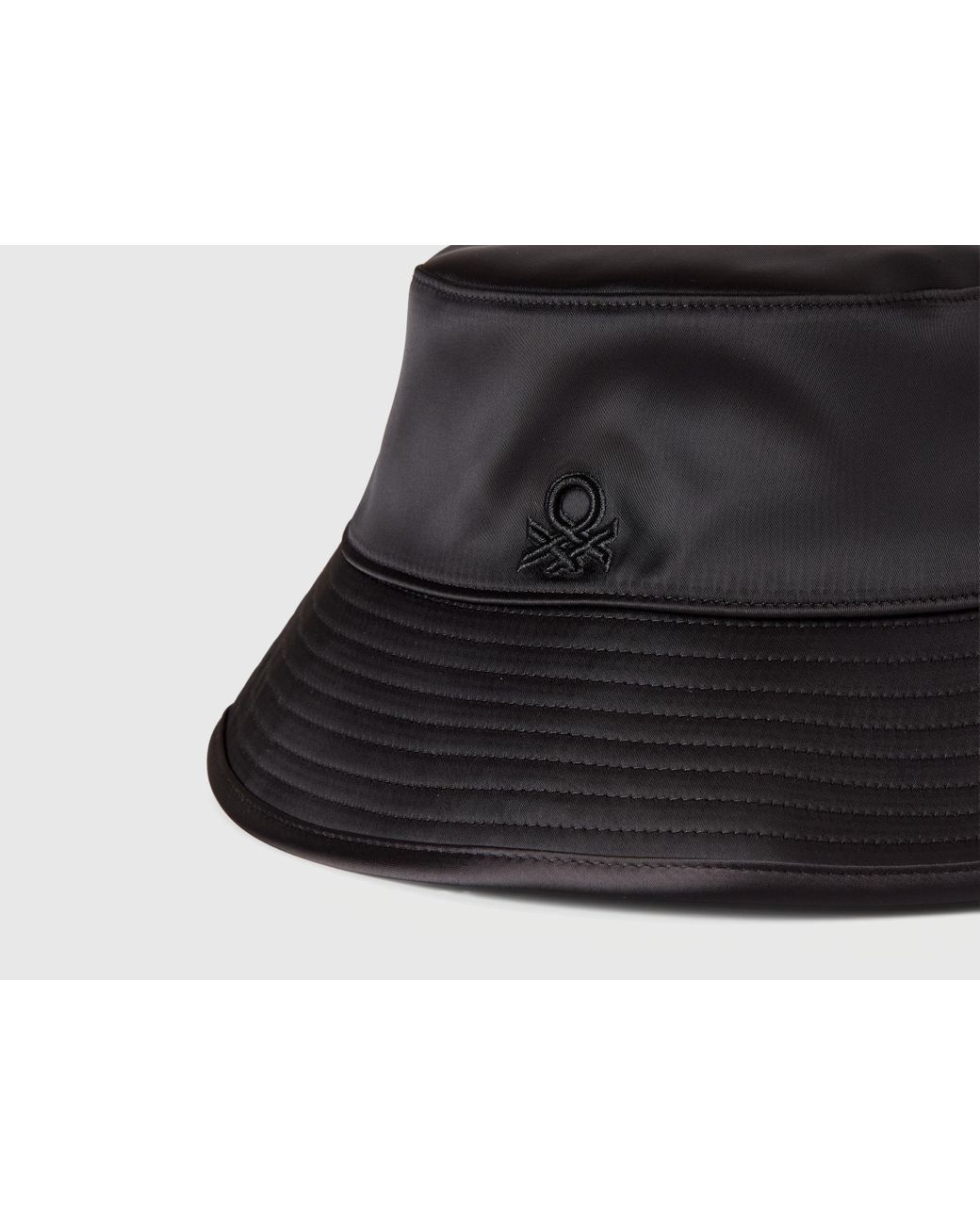 Benetton Black Benetton, Reversible Bucket Style Hat