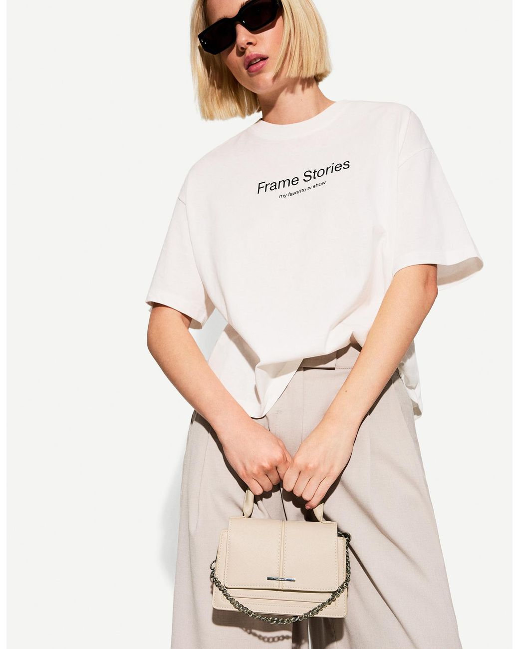 Bershka Textured Crossbody Bag in White | Lyst