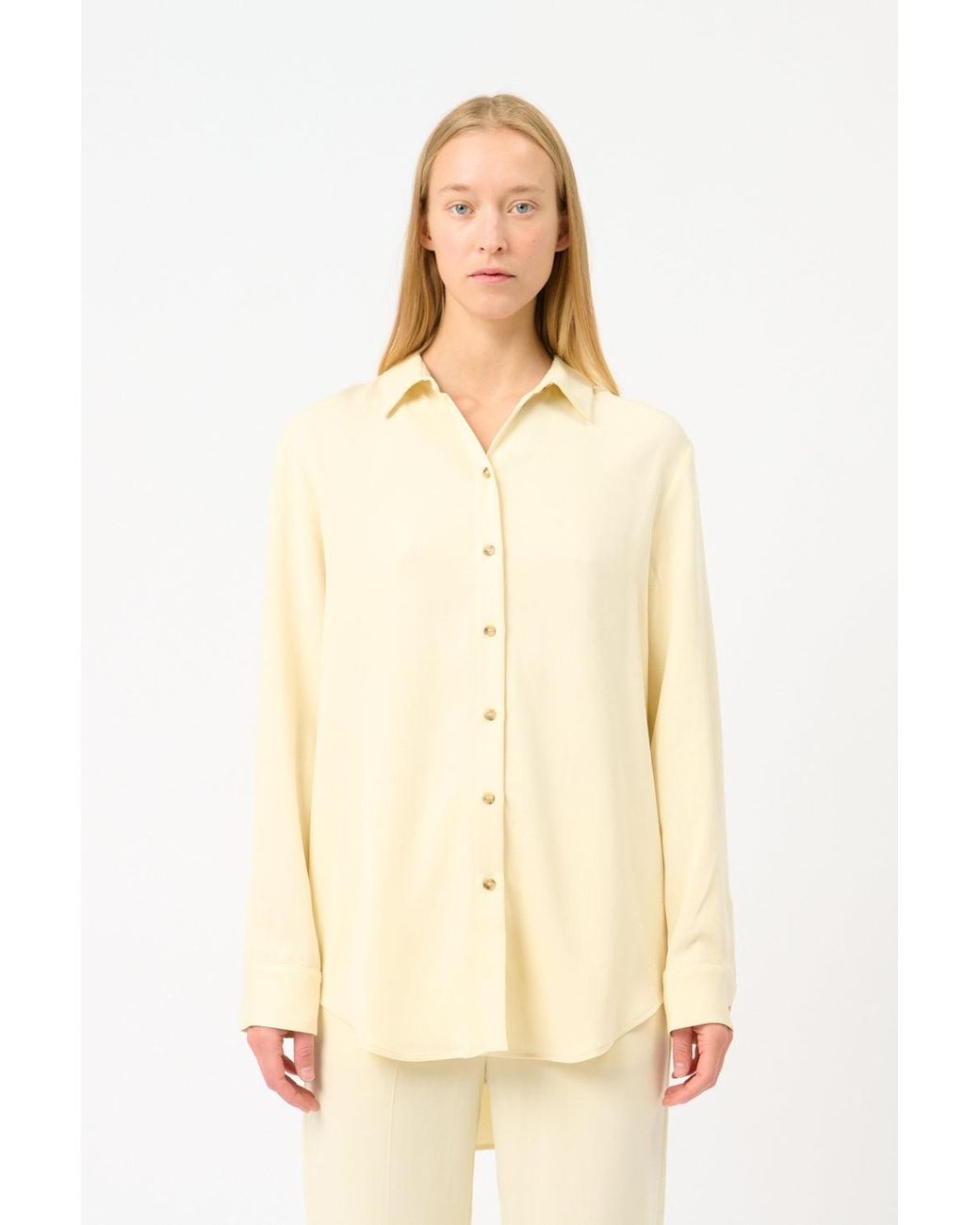 Asceno Natural London Relaxed Dip Hem Shirt