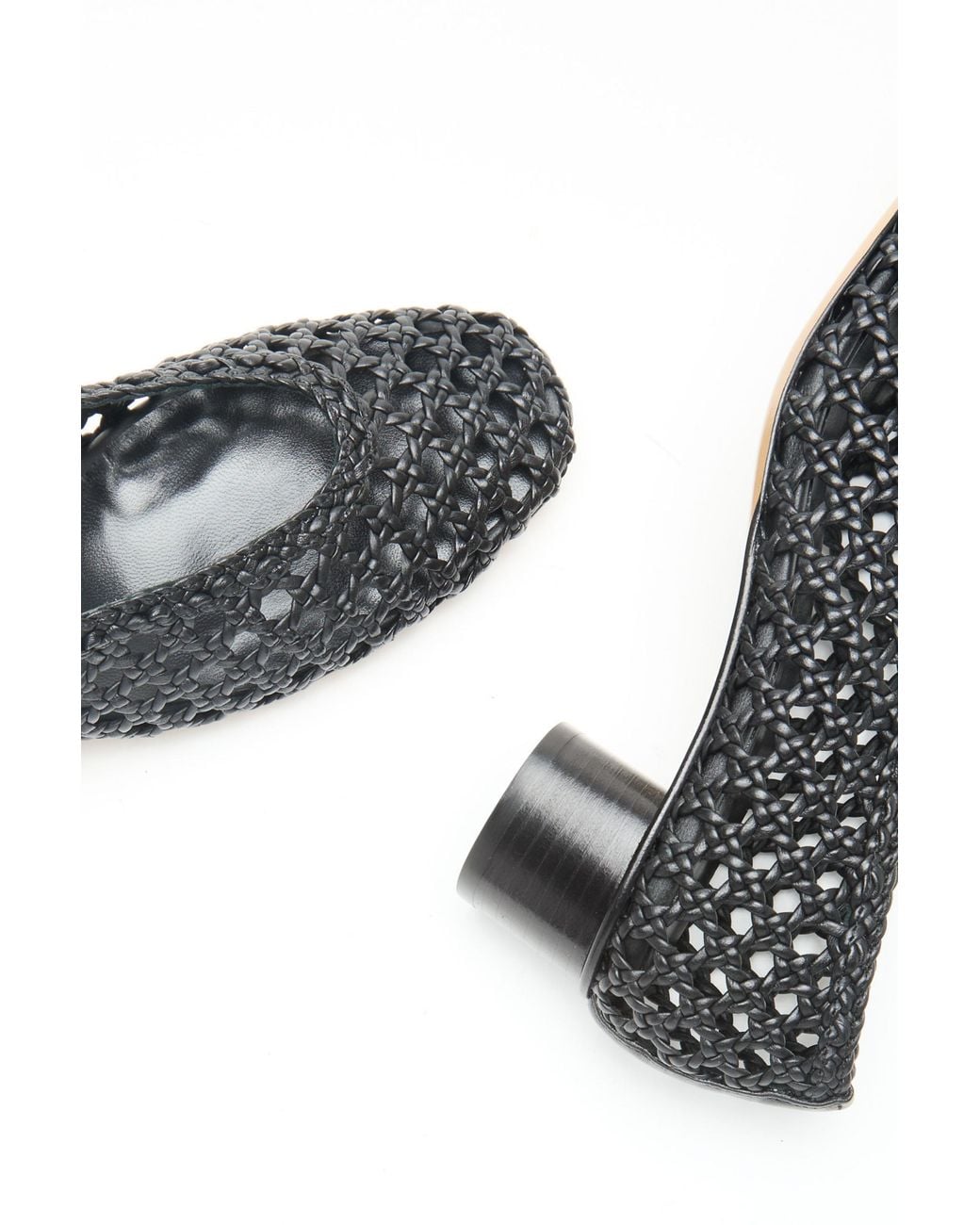 Le Monde Beryl Black Woven Pump