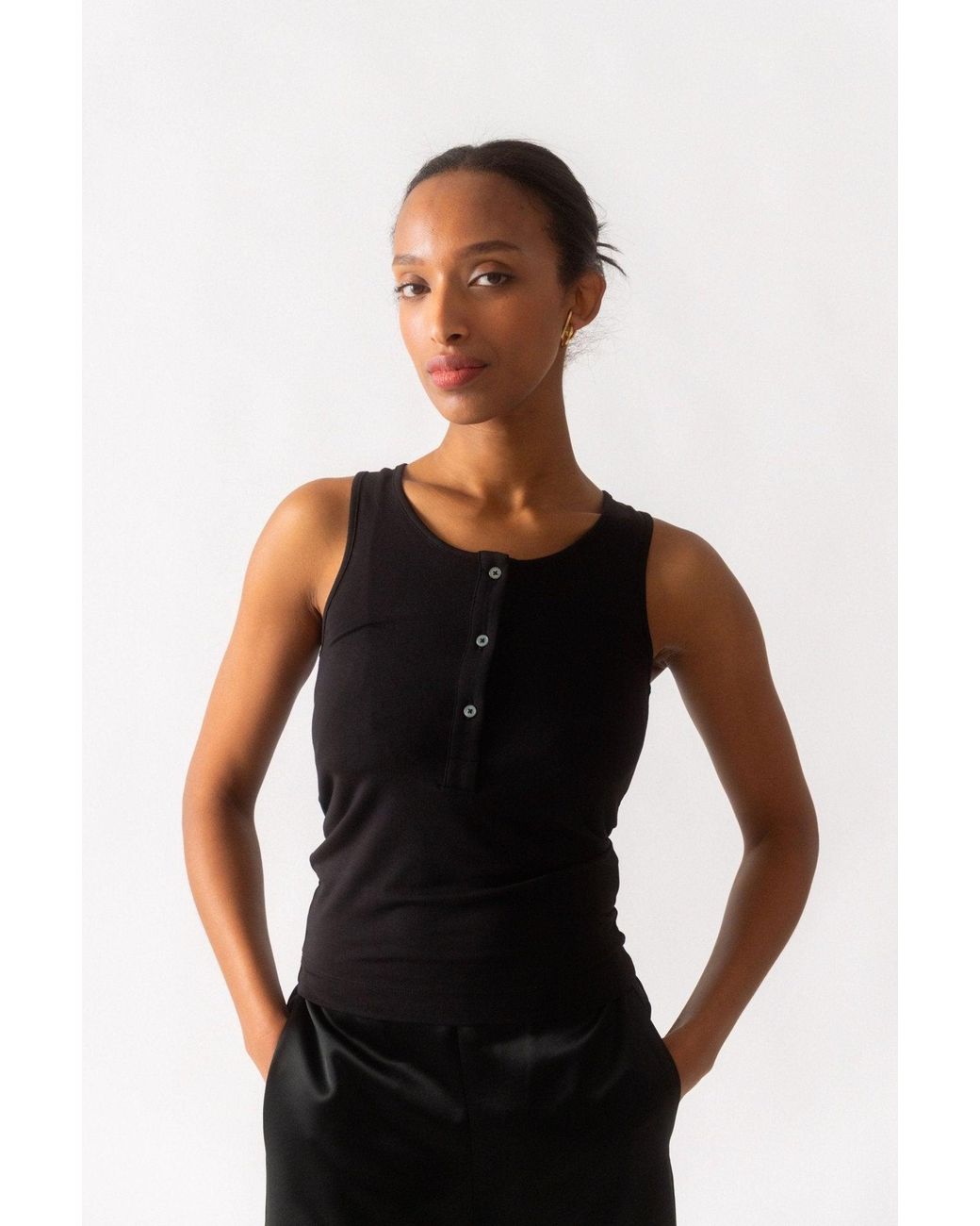 NINETY PERCENT Black Tristan Vest