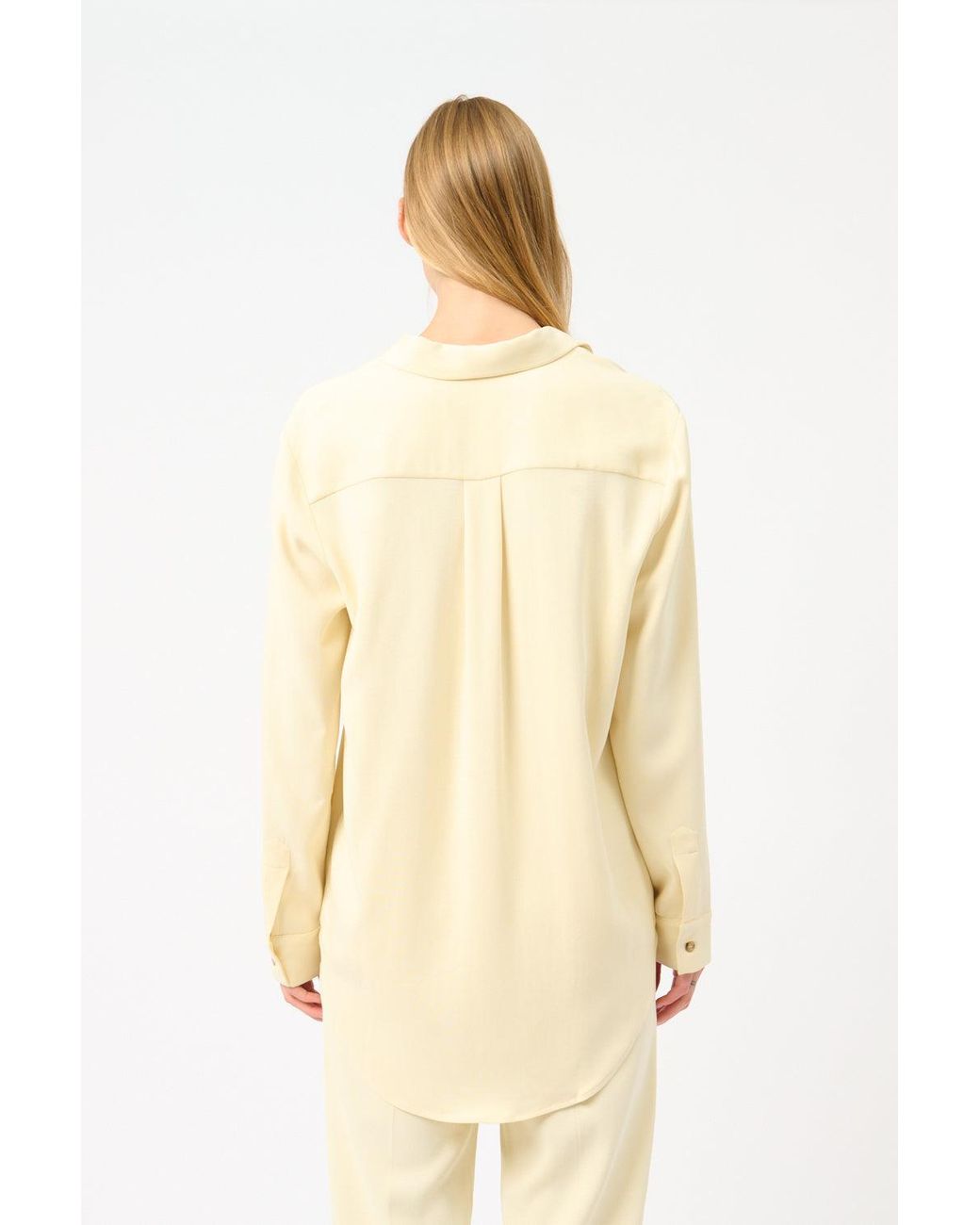 Asceno Natural London Relaxed Dip Hem Shirt