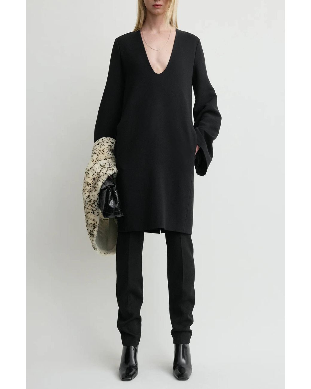 Totême Black Short Bell-Sleeve Dress