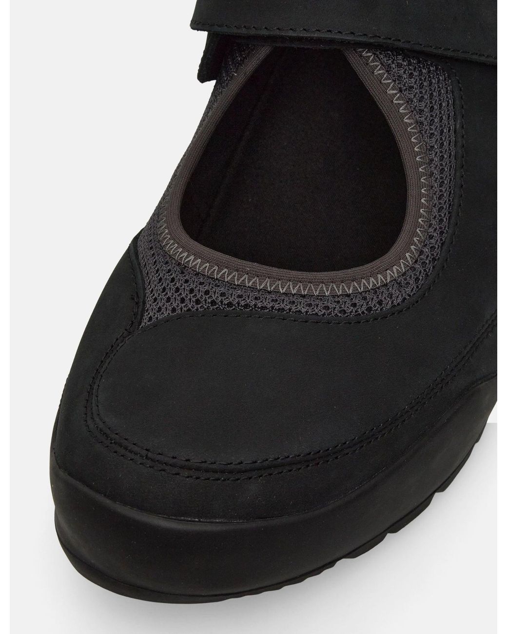 Roa Black Loie Trainers for men