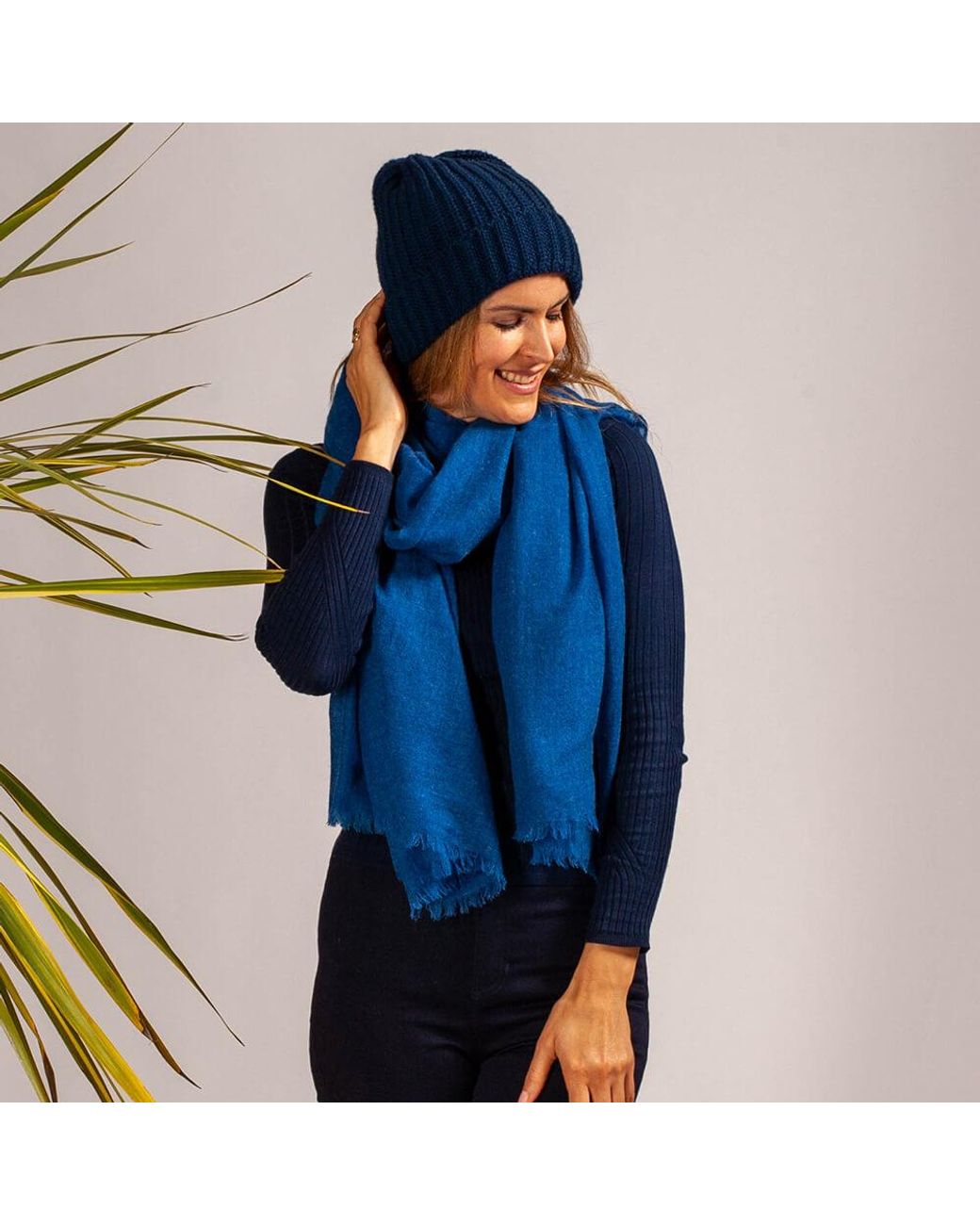 Black Accessories Blue Gossamer Cashmere Shawl & Ribbed Cashmere Slouch Beanie Set