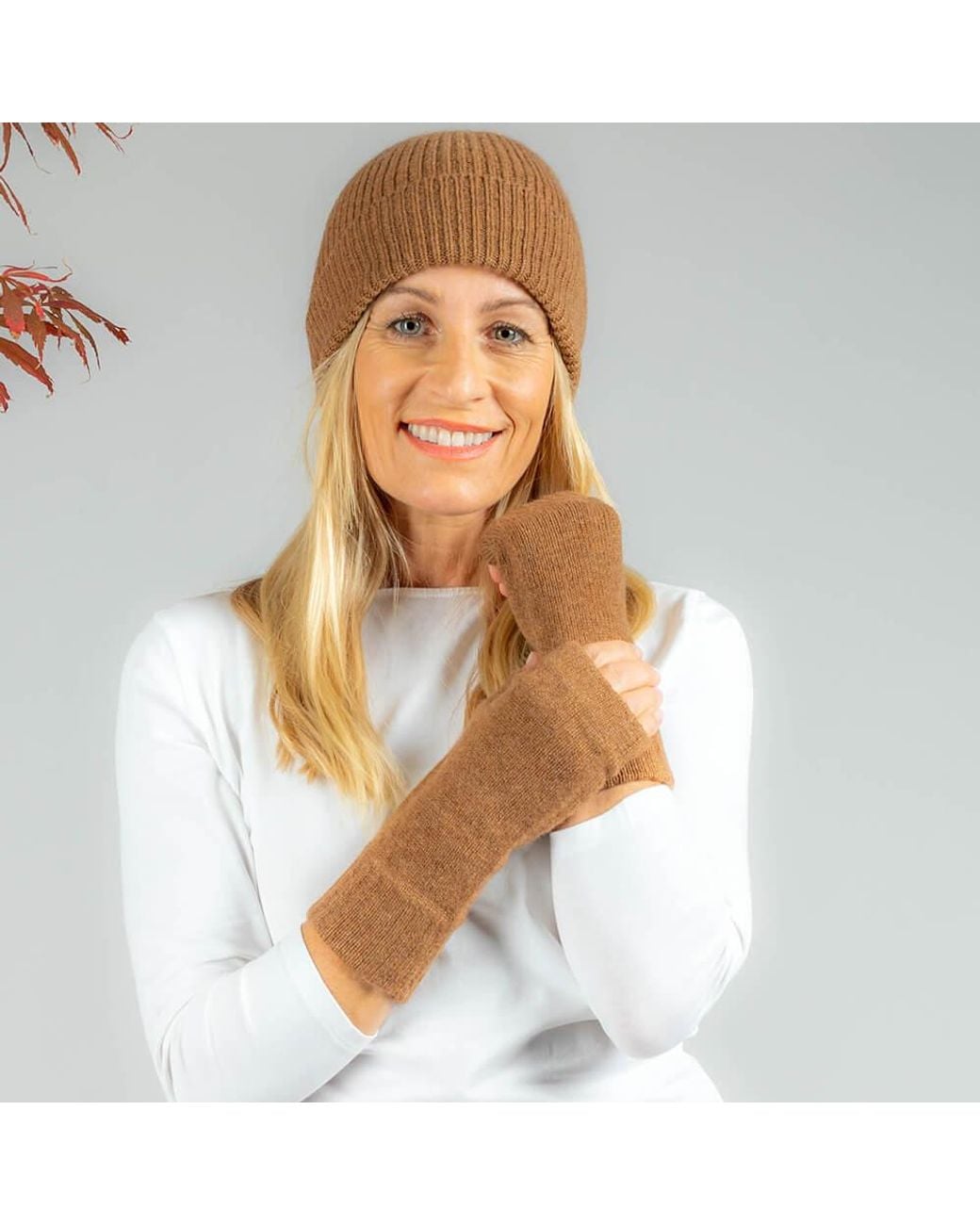Black Accessories Brown Ladies Auburn Cashmere Mittens