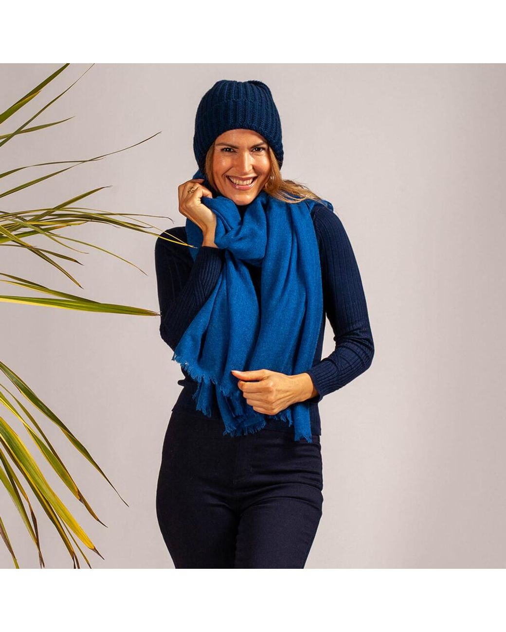 Black Accessories Blue Gossamer Cashmere Shawl & Ribbed Cashmere Slouch Beanie Set