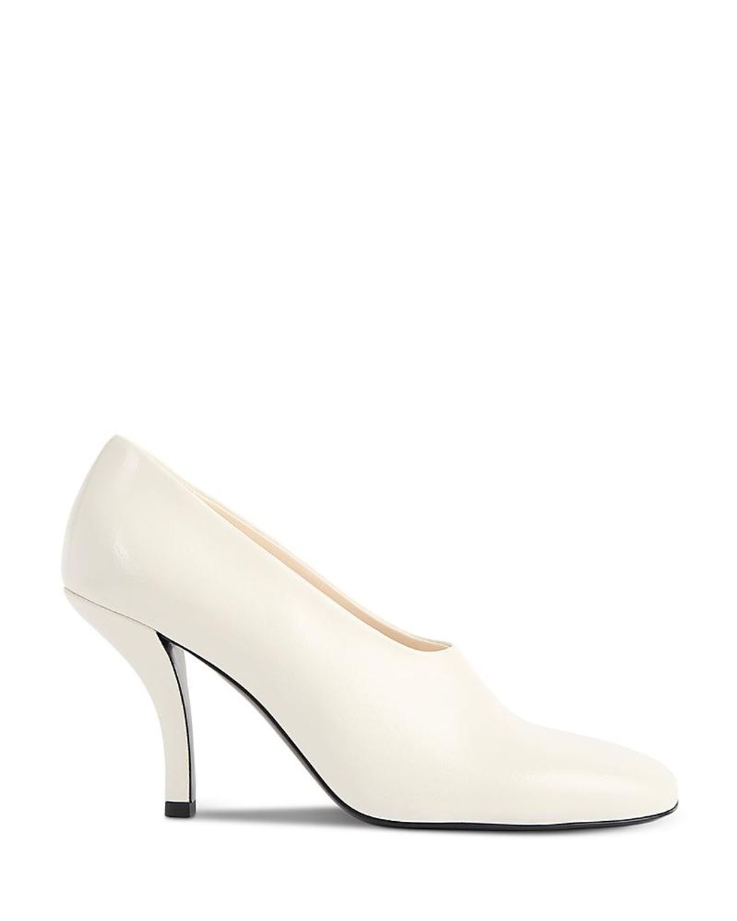 Totême White Contour Pumps