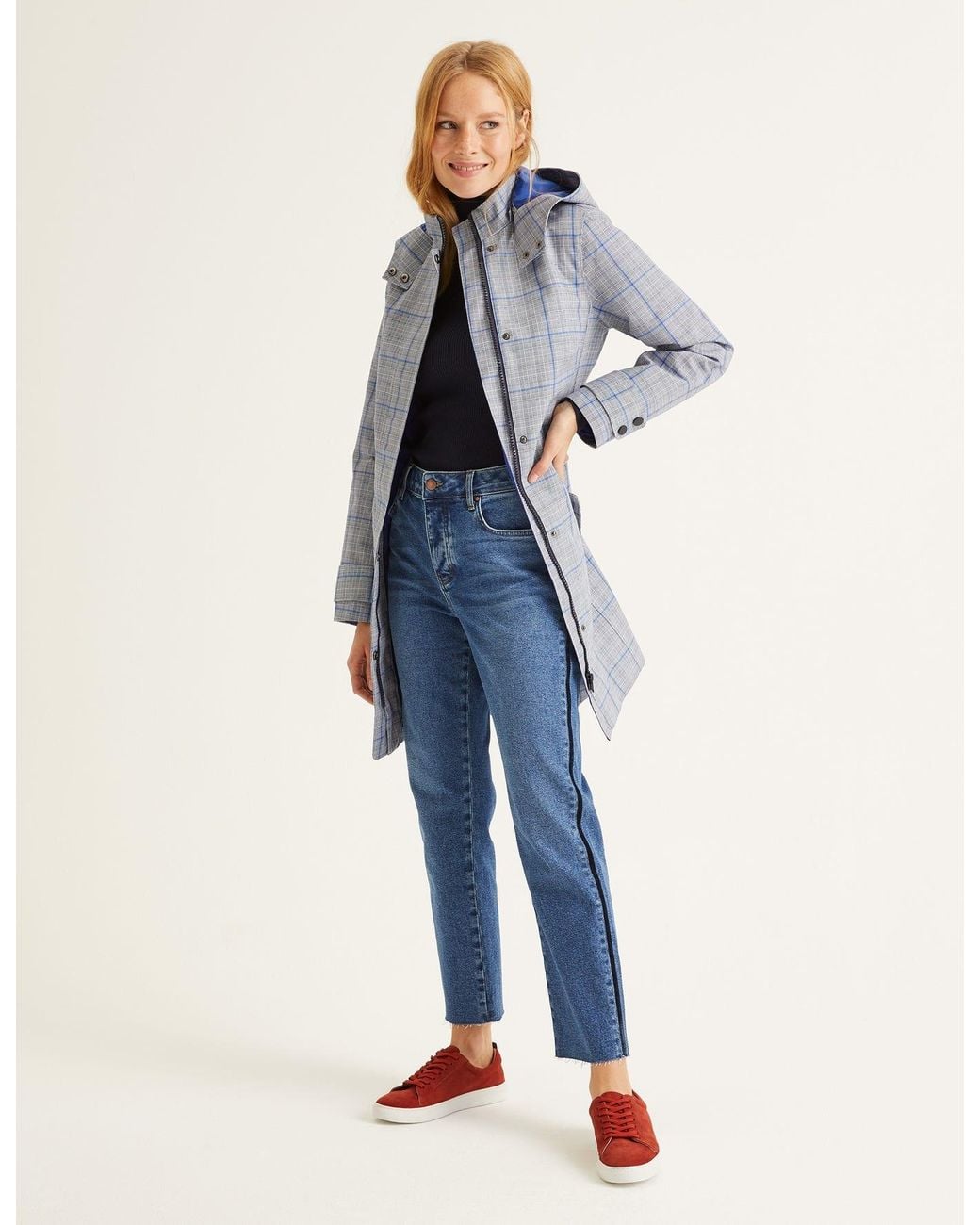Boden Suki Waterproof Coat in Navy 