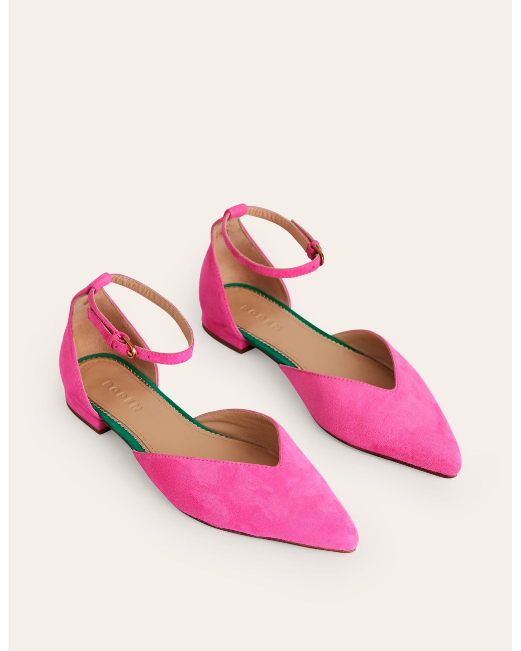 Hot pink pointed flats 2025