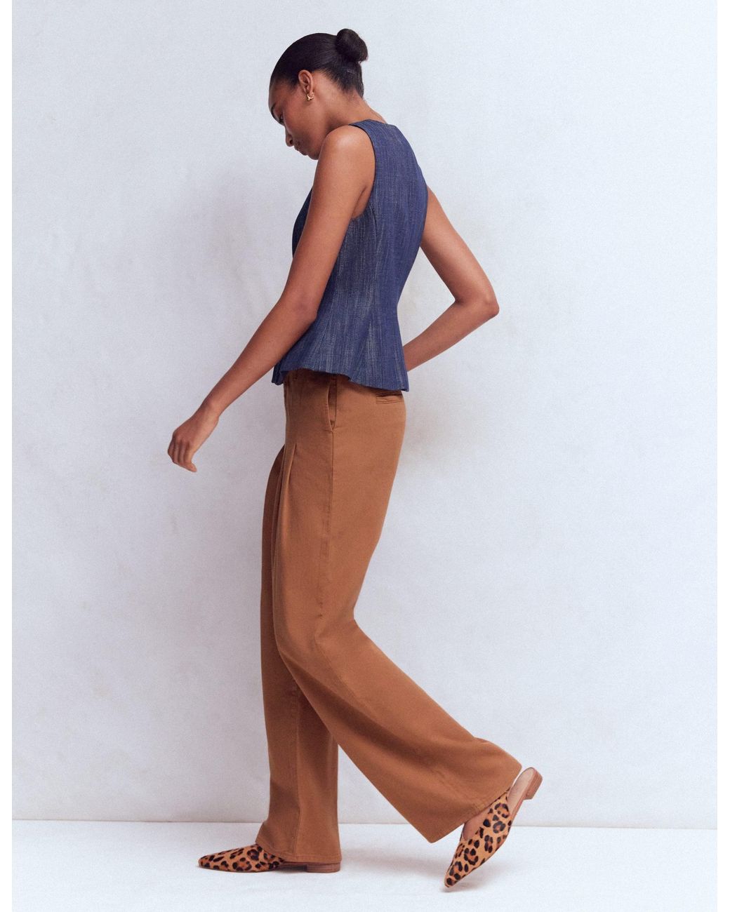 Boden White Mayfair Pleat Detail Trousers