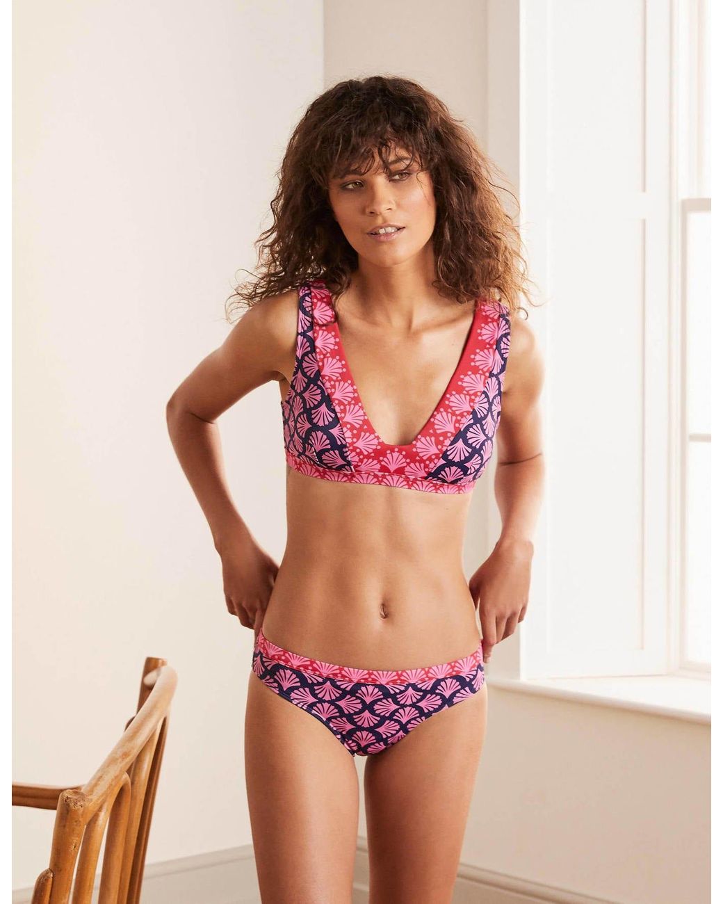 Boden Synthetic Syracuse Bikini Top French , Coral Tile in Navy (Blue