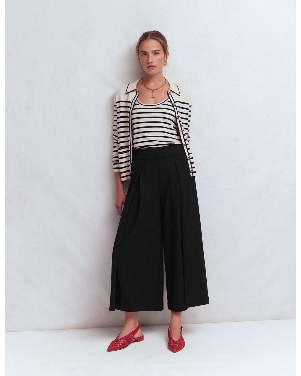 Boden White Single Pleat Ponte Culottes
