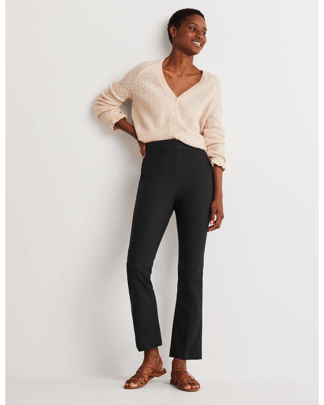 Boden Cropped Flare Trousers in Black | Lyst