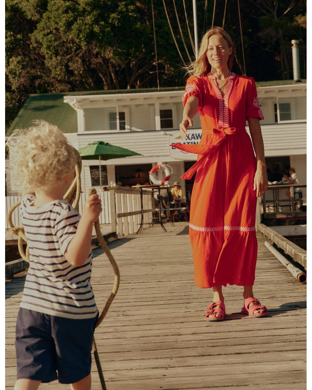 boden embroidered jersey dress Amara Dress-Poppy, Peony colour_olivegreen