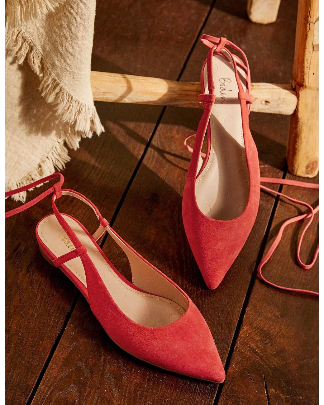 boden pointed flats