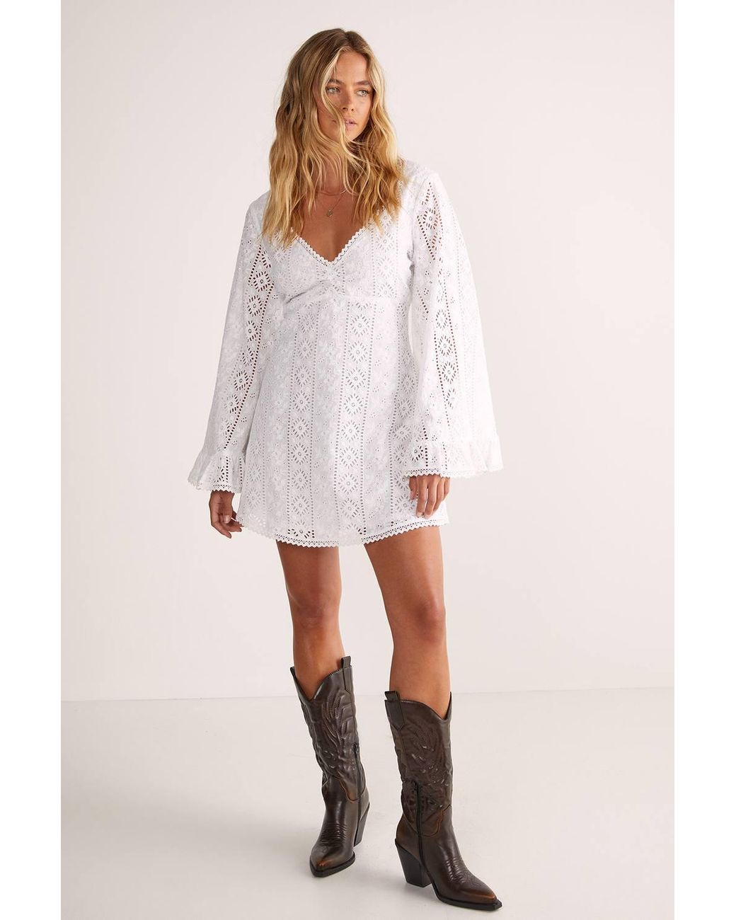 Take A Look About Nasty Gal White Dresses