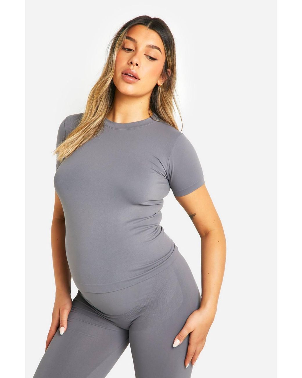 Boohoo Gray Maternity Soft Touch Basic T-Shirt