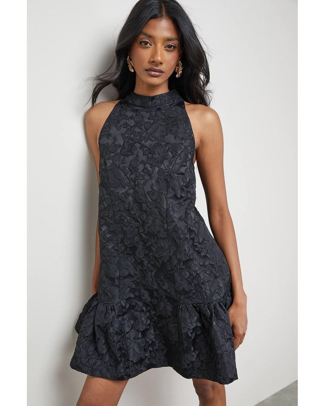 black dress fur Lee Soft Faux Coat Color:Black and Fuchsia Celebrity Dress Inspiration Alluring Love Black and