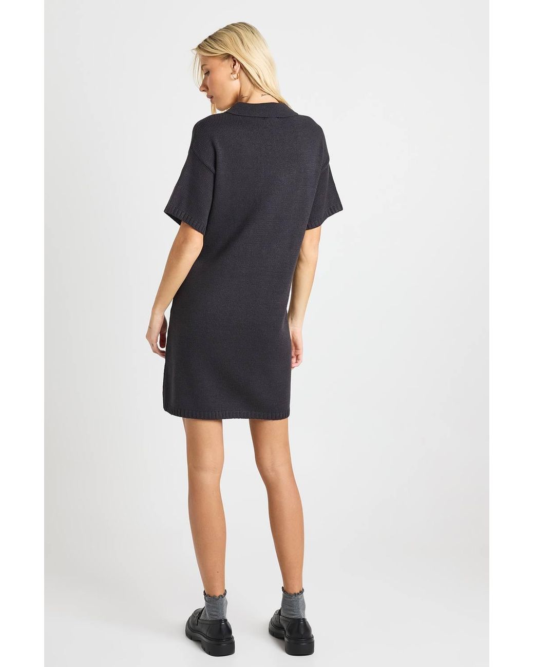 Boohoo Collared Button Down Oversized Knitted Dress