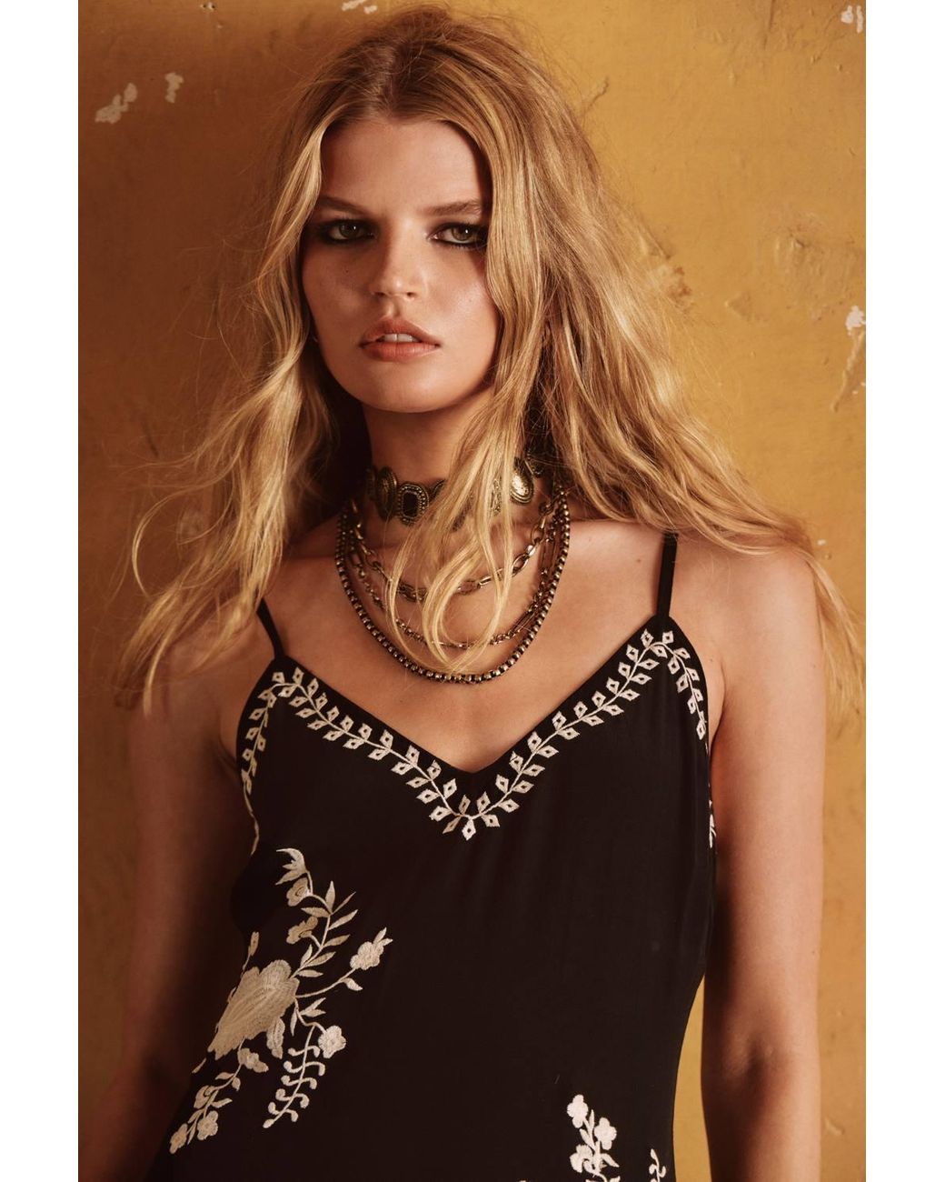 princess polly baby blue dress Nasty Gal Nasty Gal Beaded Collar Fringe Detail Jacket 304.00