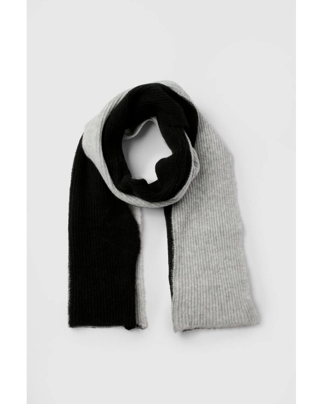 Boohoo Black Colour Block Ribbed Scarf