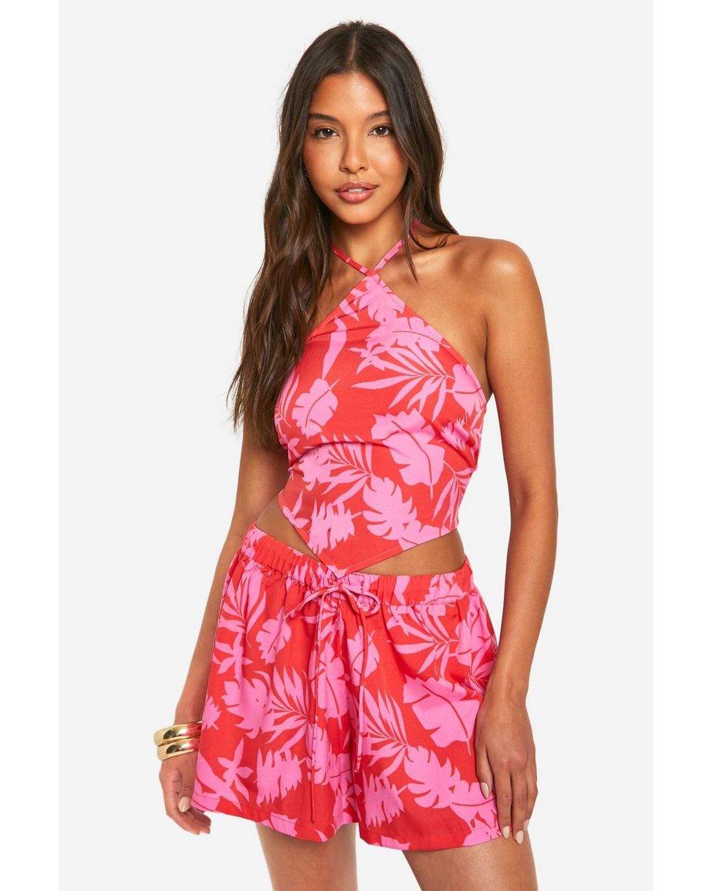 Boohoo Red Printed Flippy Shorts